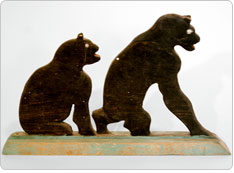 Folk Art Carving Pair Gorillas Painted Black: Archie Zimmerman