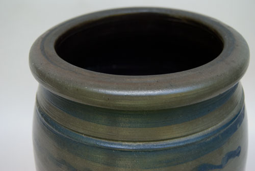 Hamilton and Jones Cobalt Decorated Early American Antique Stoneware For Sale: Salt Glazed Blue Stencil and Freehand Crock Greensboro Pennsylvania Hamilton and Jones Cobalt Decorated Early American Antique Stoneware For Sale: Salt Glazed Blue Stencil and Freehand Crock Greensboro Pennsylvania
