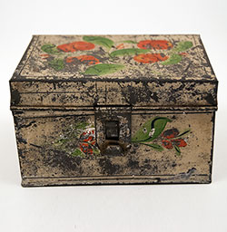 Paint Decorated Tinware Upson Conneticut Early American Antique Paint Decorated Tinware Upson Conneticut Early American Antique