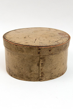 Original Oyster Paint 19th Century New England Pantry Box For Sale From Z and K Antiques Original Oyster Paint 19th Century New England Pantry Box For Sale From Z and K Antiques
