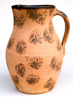 Cat's Paw Decorated Kentucky Stoneware Pitcher Cat's Paw Decorated Kentucky Stoneware Pitcher