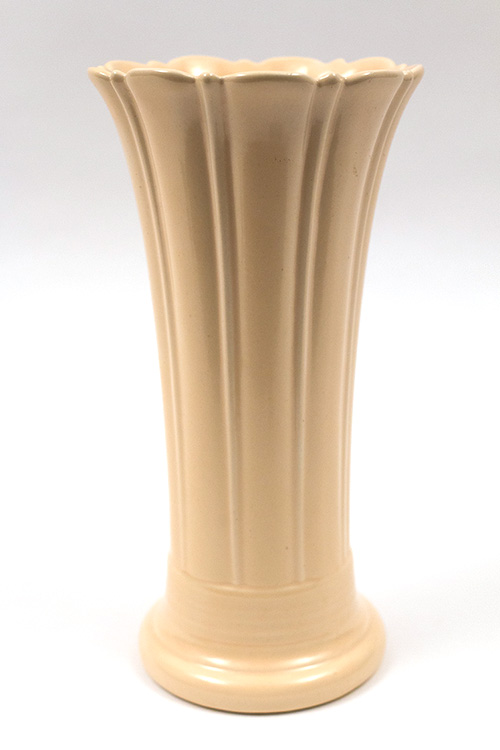 vintage fiesta 10 inch vase in ivory fiestaware colored glaze original homer laughlin fiesta tableware for sale